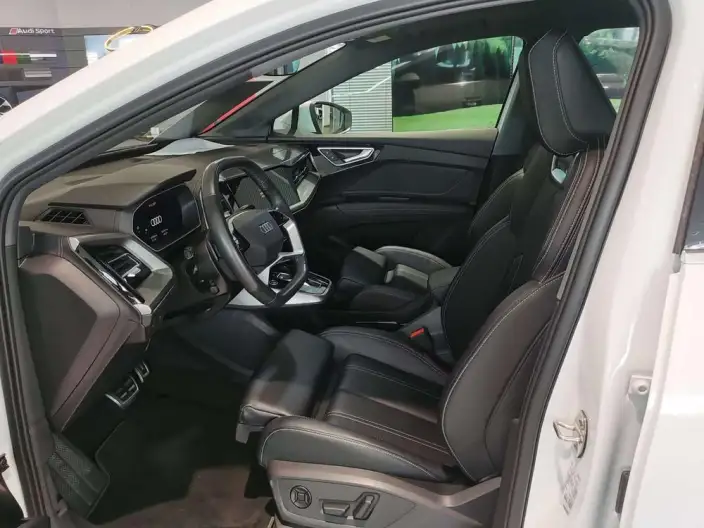 Audi Q4 e-tron 2024 Model 40 e-tron Chuangxing Edition – фото 10