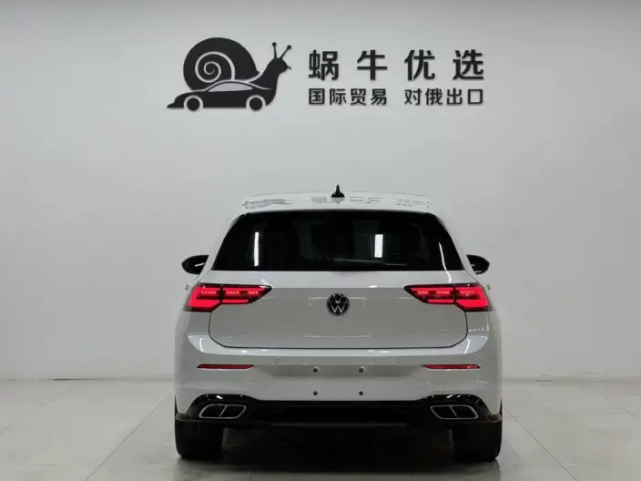Volkswagen Golf 2021 Model 280TSI DSG R-Line – фото 5