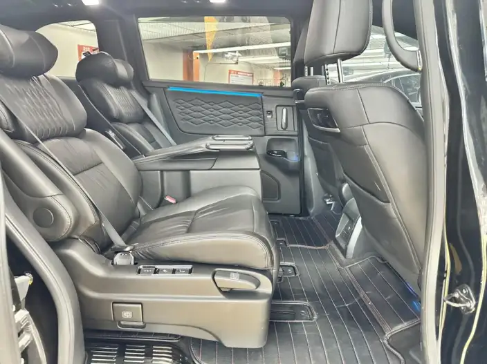 Honda Elysion 2024 Model 2.0L e:HEV Deluxe Edition – фото 7