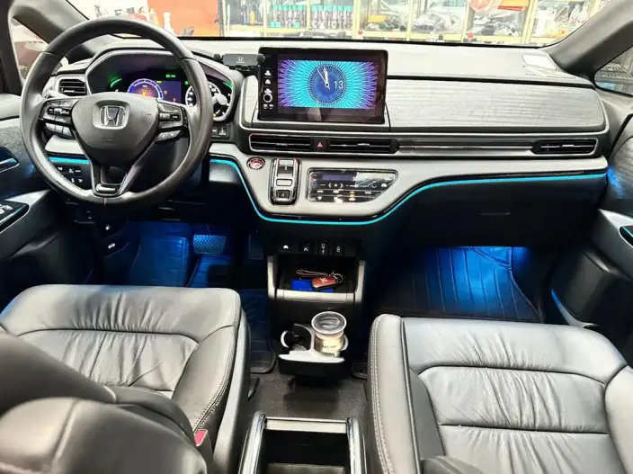 Honda Elysion 2024 Model 2.0L e:HEV Deluxe Edition – фото 8