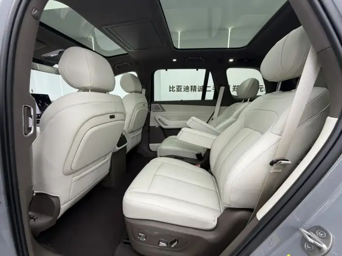 Denza N8L DM 2025 Model Flagship Model – фото 9