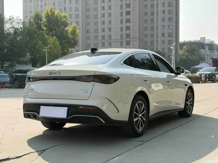 BYD Seal 06 DM 2026 Model Chao Xiang Edition DM-i 210KM Exclusive Model – фото 6
