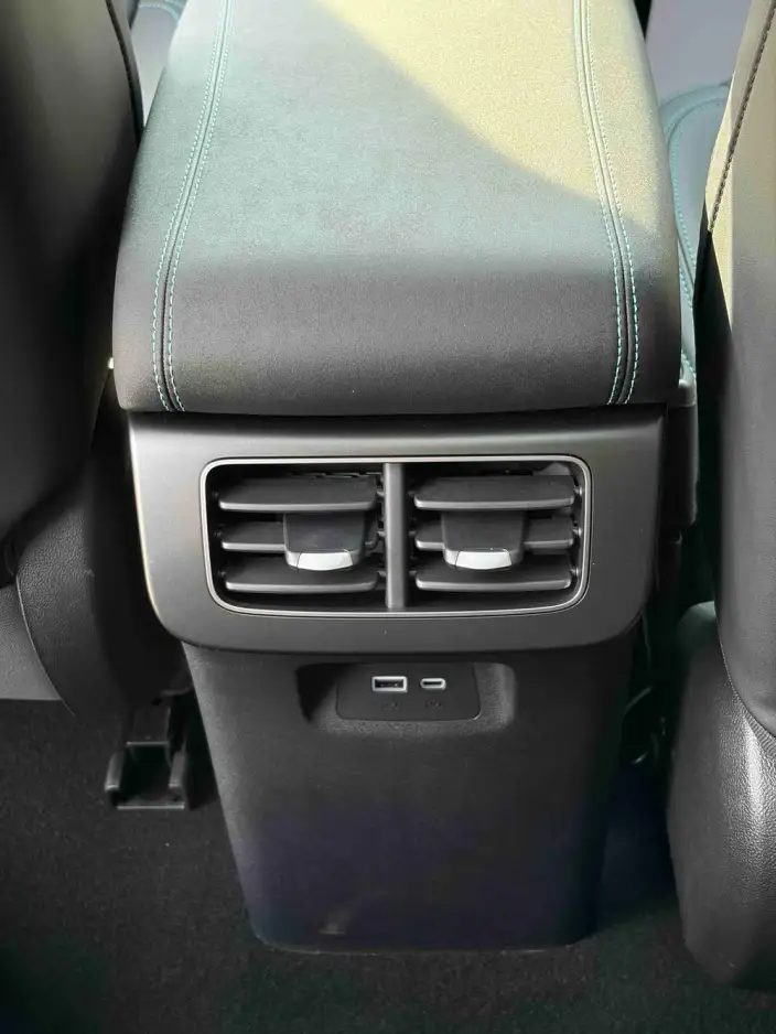 BYD Seal 06 DM 2026 Model Chao Xiang Edition DM-i 210KM Exclusive Model – фото 8