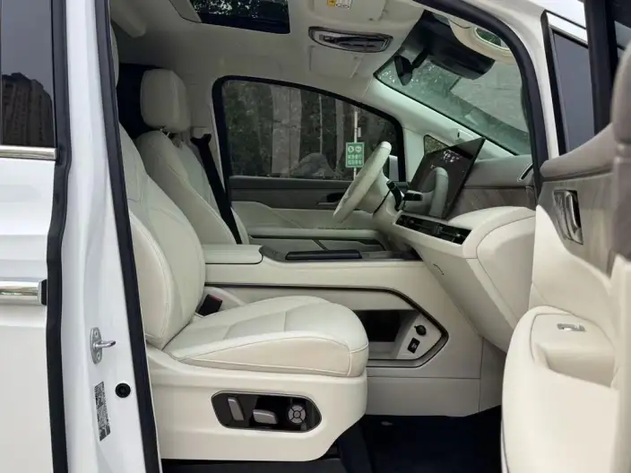 Wey Gaoshan P HEV 2025 Model 4WD Wey Gaoshan 8 – фото 8