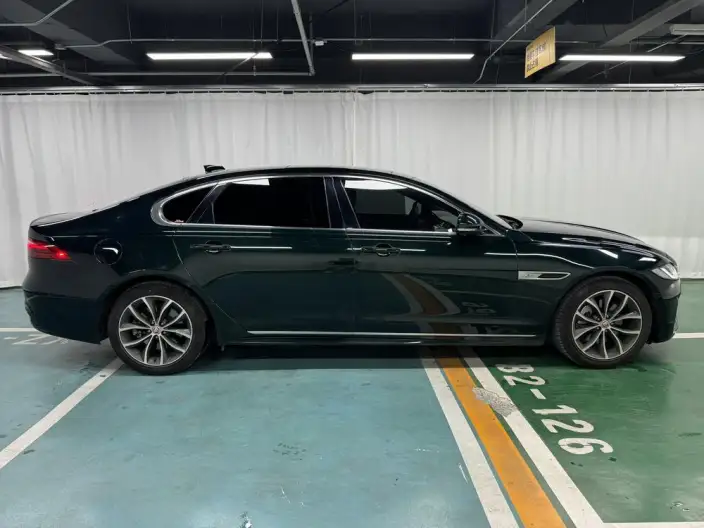 Jaguar XFL 2022 Model 2.0T P250 2WD Elite Sports Edition – фото 8