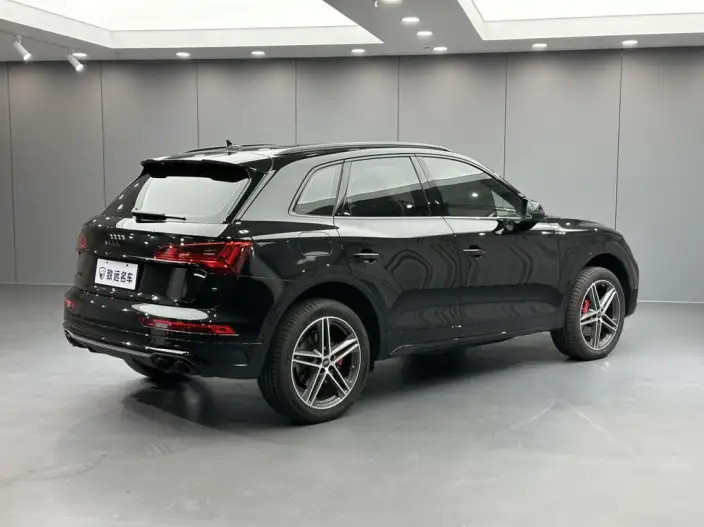 AUDI SQ5 2024 Model 3.0 TFSI quattro – фото 6