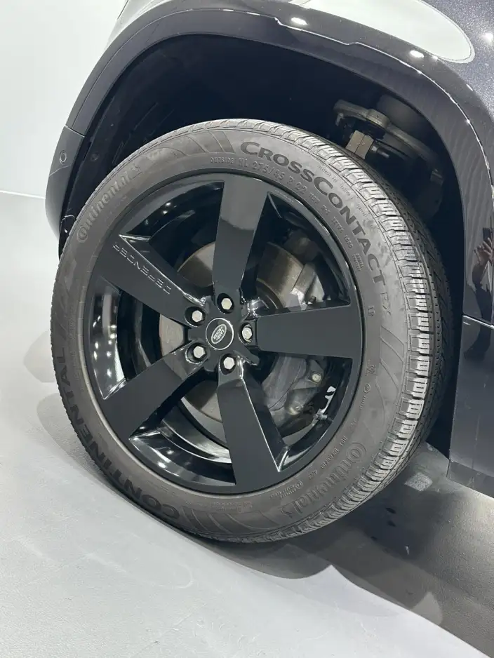 Land Rover Defender 2024 Model 110 3.0T P400 X-Dynamic HSE – фото 10