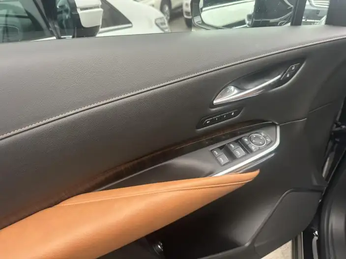 Cadillac XT4 2022 Model 28T 2WD Fashion Model – фото 8