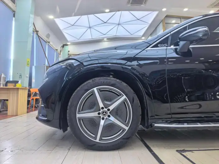 Mercedes-Benz EQS SUV 2025 Model EQS 500 4MATIC – фото 4