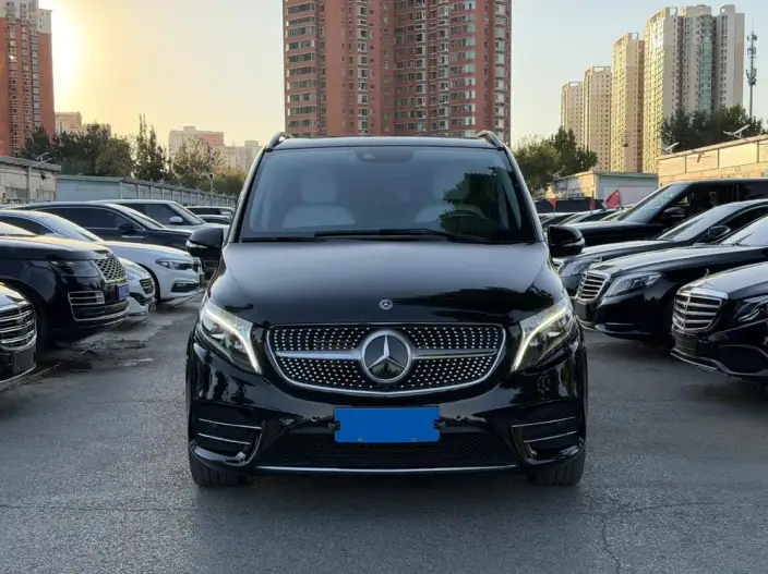 Mercedes-Benz V-Class 2022 Model V 260 L Long wheelbase Deluxe Edition – фото 2