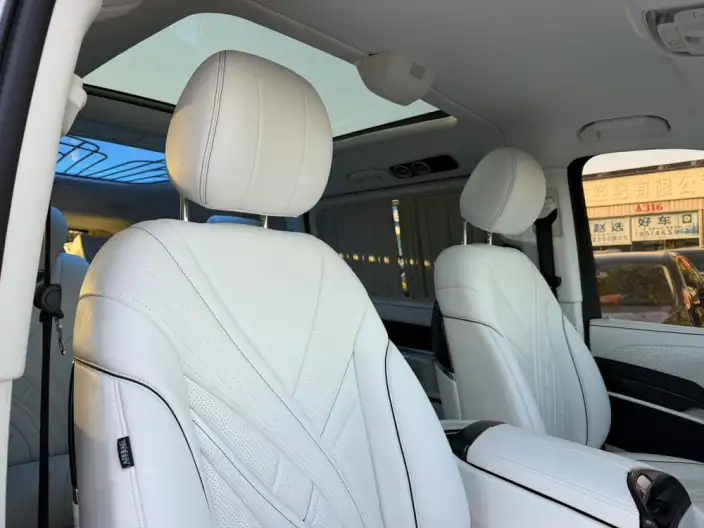 Mercedes-Benz V-Class 2022 Model V 260 L Long wheelbase Deluxe Edition – фото 7