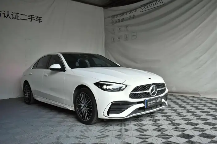 Mercedes-Benz C-Class 2023 Model Facelift II C 260 L Sports Edition – фото 3