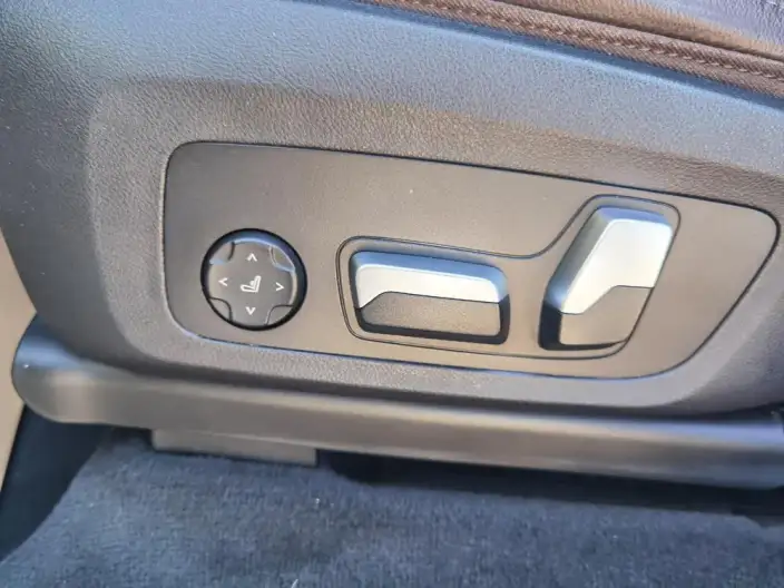 BMW X3 2022 Model xDrive30i Exclusive Model M Night Set – фото 9