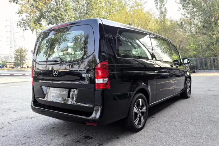 Viano 2024 Model 2.0T Business Edition 7 seat – фото 7
