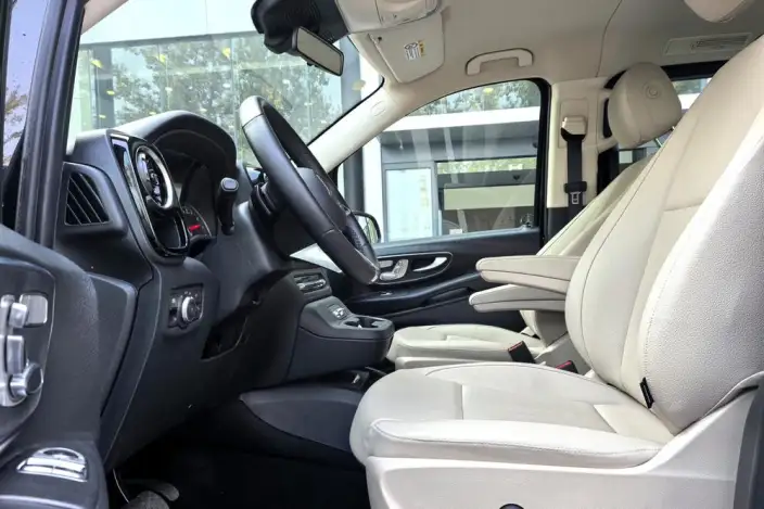 Viano 2024 Model 2.0T Business Edition 7 seat – фото 10