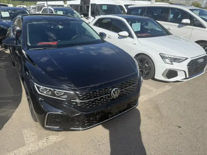 Volkswagen Passat 2022 Model 330TSI Starry sky Deluxe Edition