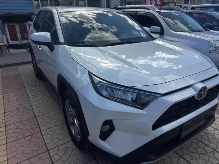 Toyota RAV4 2021 Model 2.0L CVT 4WD Fashion Plus Edition – фото 3