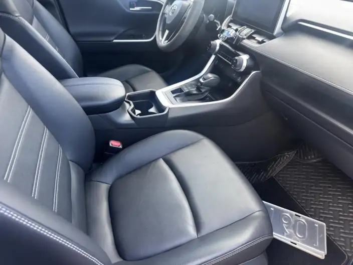 Toyota RAV4 2021 Model 2.0L CVT 4WD Fashion Plus Edition – фото 7