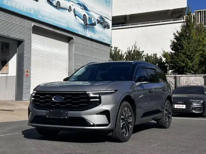 Ford Edge 2025 Model Ford Edge L 2.0T EcoBoost 4WD VII seat Supreme Model