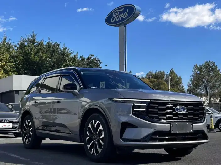 Ford Edge 2025 Model Ford Edge L 2.0T EcoBoost 4WD VII seat Supreme Model