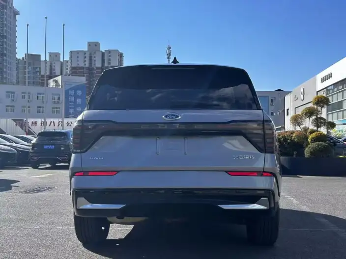 Ford Edge 2025 Model Ford Edge L 2.0T EcoBoost 4WD VII seat Supreme Model – фото 5