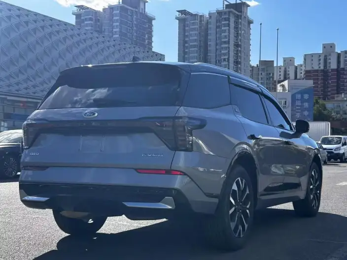 Ford Edge 2025 Model Ford Edge L 2.0T EcoBoost 4WD VII seat Supreme Model – фото 6