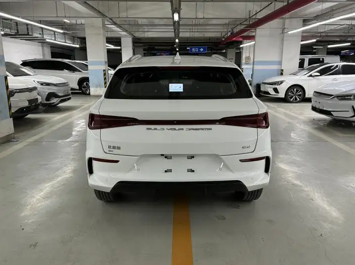 BYD E2 2023 Model Comfort Model – фото 5