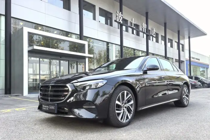 Mercedes-Benz E-Class 2024 Model E 300 L Fashion Model sedan – фото 1