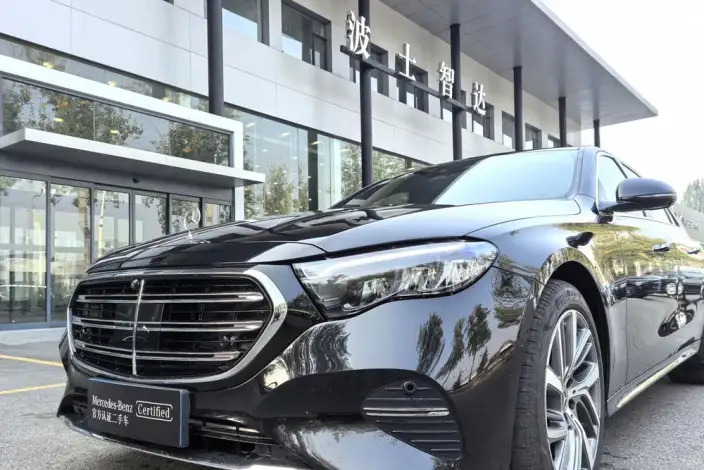 Mercedes-Benz E-Class 2024 Model E 300 L Fashion Model sedan – фото 6