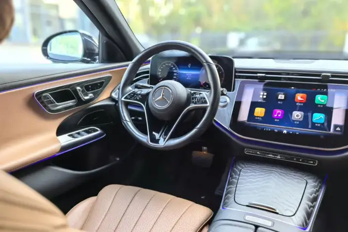 Mercedes-Benz E-Class 2024 Model E 300 L Fashion Model sedan – фото 9