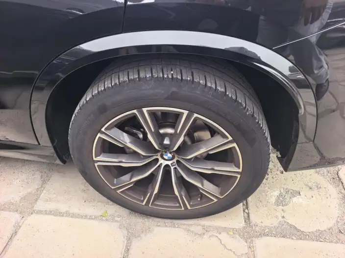 BMW X5 2022 Model xDrive 30Li Exclusive Model M Sports Set – фото 7