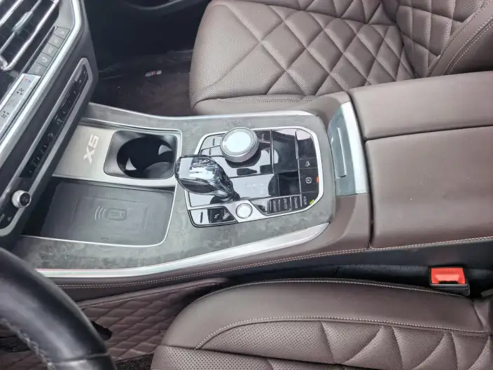 BMW X5 2022 Model xDrive 30Li Exclusive Model M Sports Set – фото 9