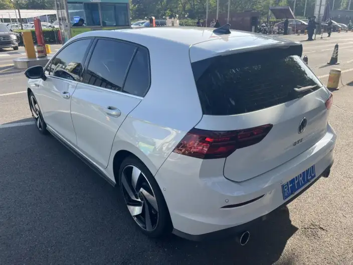 Volkswagen Golf GTI 2023 Model 380TSI DSG GTI