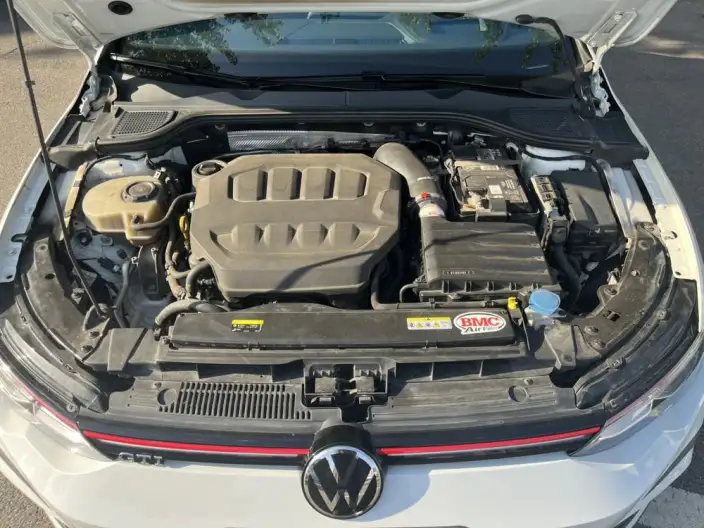 Volkswagen Golf GTI 2023 Model 380TSI DSG GTI – фото 6