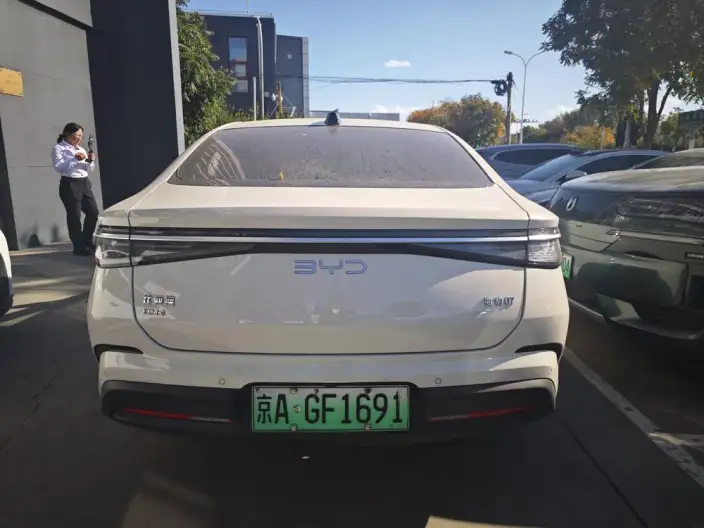 BYD Seal 07DM 2024 Model DM-i 125KM Noble Model – фото 5