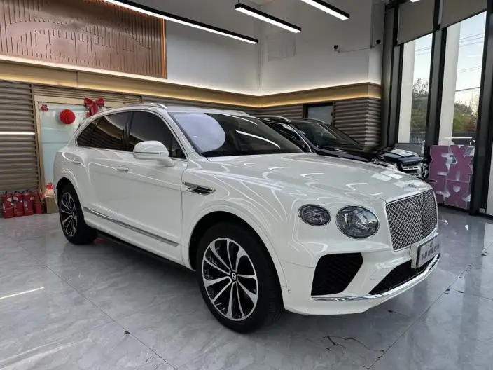 Bentayga 2022 Model 4.0T V8