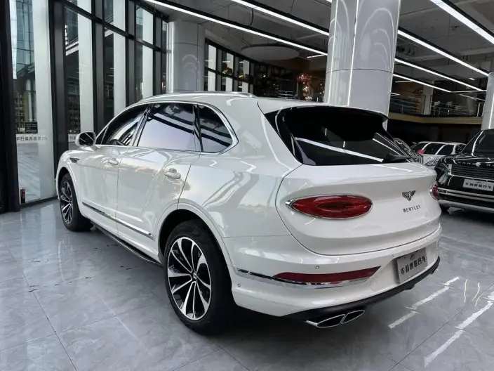Bentayga 2022 Model 4.0T V8