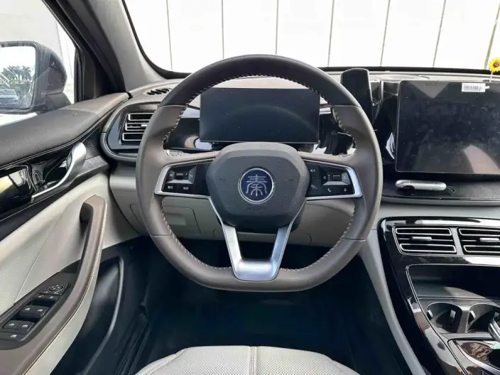 BYD Qin PLUS DM 2023 Model DM-i Champion Edition 55KM Leading Model – фото 7
