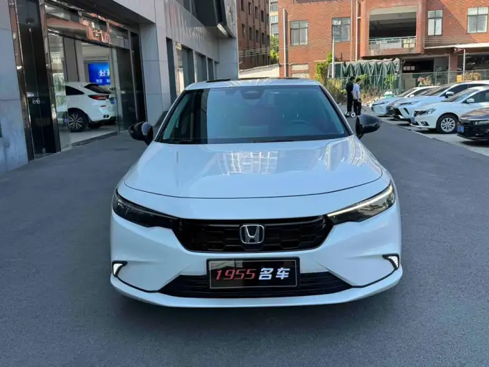 Model Ge 2023 Model 240TURBO CVT Smart Edition