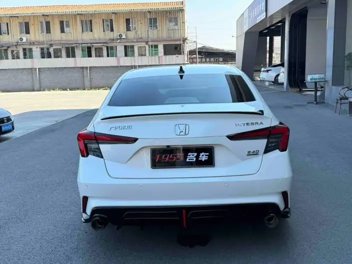 Model Ge 2023 Model 240TURBO CVT Smart Edition – фото 5