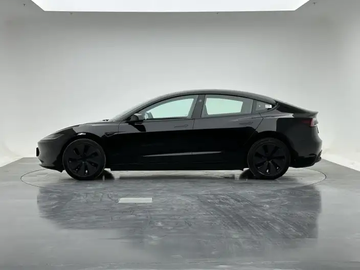 Model 3 2023 Model Long Battery Life Pro All-wheel drive version – фото 4