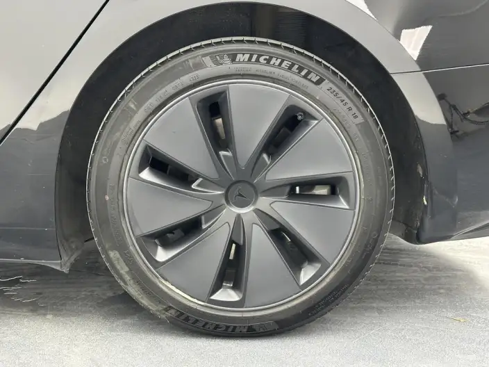 Model 3 2023 Model Long Battery Life Pro All-wheel drive version – фото 9