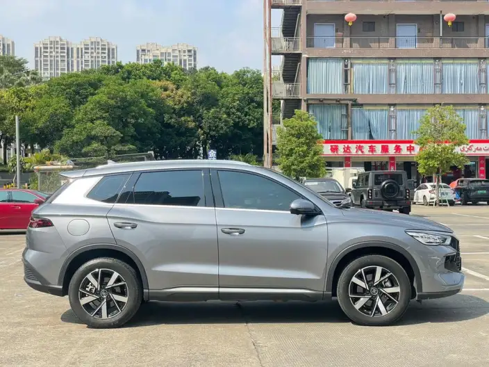 BYD Song Pro DM 2024 Model DM-i Honor Edition 71km Pilot Model – фото 8