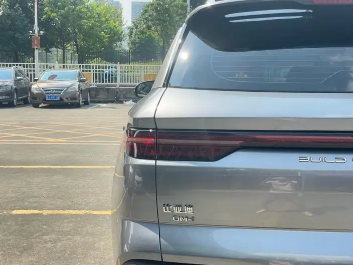 BYD Song Pro DM 2024 Model DM-i Honor Edition 71km Pilot Model – фото 10