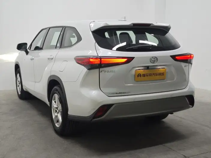 Toyota Highlander 2024 Model Hybrid 2.5L 2WD Elite Edition 7 seat – фото 5