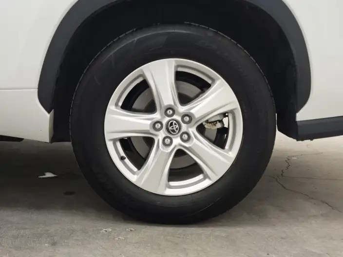 Toyota Highlander 2024 Model Hybrid 2.5L 2WD Elite Edition 7 seat – фото 9