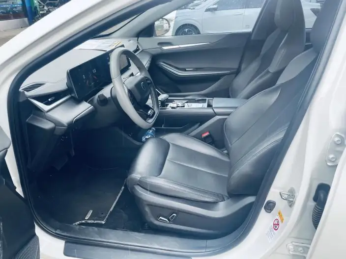 Ruicheng Plus 2023 Model 1.5T DCT Noble Model – фото 8