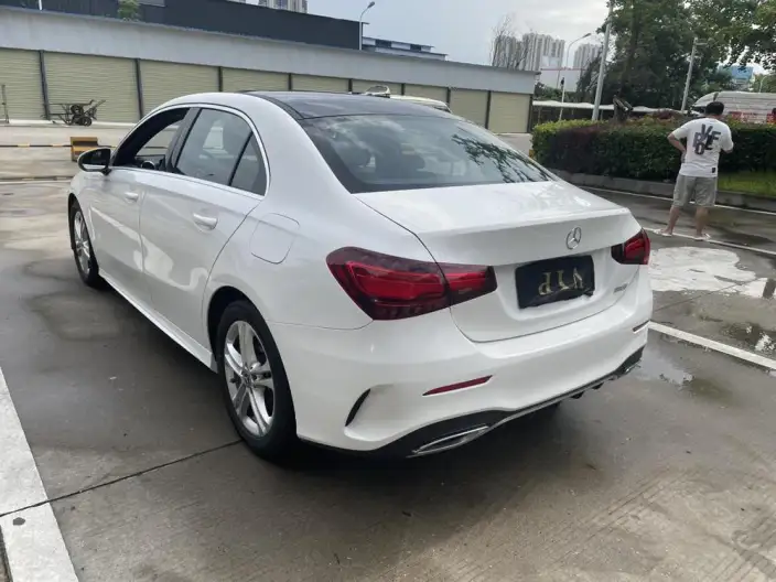Mercedes-Benz A-class 2023 Model A 180 L Sports sedan – фото 4