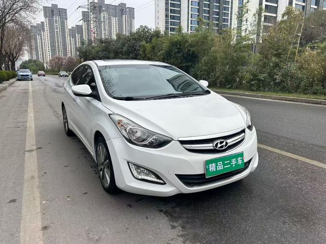 Hyundai Elantra LD 2013 1.6L Automatic Leading – фото 2
