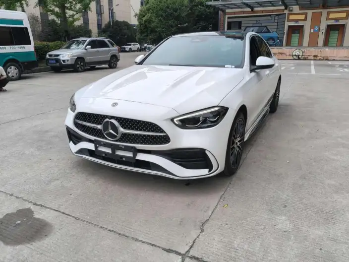 Mercedes-Benz C-Class 2022 Model C 260 L Sports Edition – фото 1